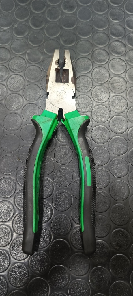 ALICATES COLORES UNIV 